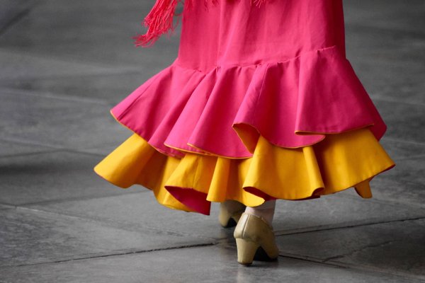 Quels sont les avantages des écrans plats OLED pour les concepteurs graphiques ?